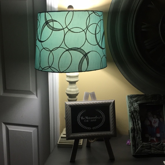 Rustic easel with custom vinyl - Picture 2 of 3